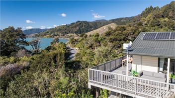 Tepuia Cottage (Bachcare) - Picton