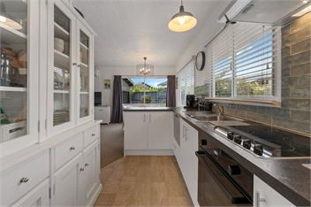 Huia Cottage (Bachcare) - Taupo