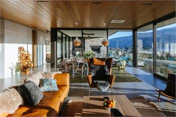 Ridgecrest | Lake Views | Spa Pool - Wanaka