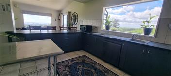 Hosts on the Coast Tui Hills - Katikati