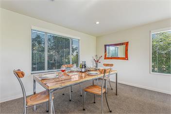 Vineyard View (Bachcare) - Blenheim