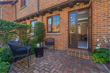 Monaco Village Apartment - Nelson