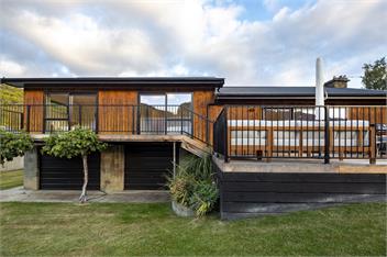 Arrowtown Gem | Stylish Escape | Prime Location - 