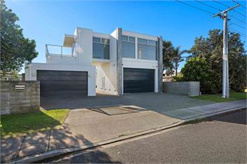 Sandbanks (Bachcare) - 