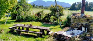 Teapot Cottage - 