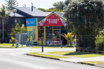 The Hideaway @ Whanga -