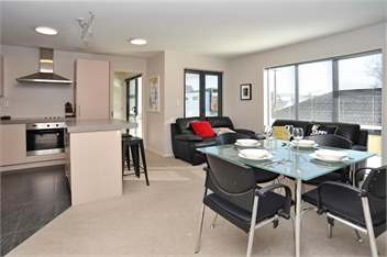 Carlton Villa 3 - Christchurch