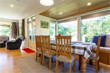 Giverny Art House - Queenstown
