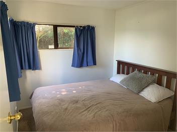 Raumatibach - Absolute Beachfront. - Raumati Beach