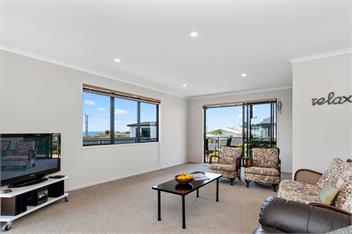 Sparkling Ocean Views (Bachcare) - Papamoa