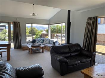 Barlow's Bach - Kaikoura
