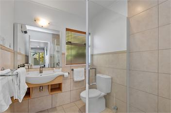 Taupo Central Apartment - 2 Bdrm, So close to LAake & Town - Taupo