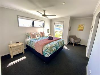Unwind on Spinifex - Mangawhai 0505