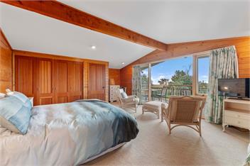 Lakefront Retreat (Bachcare) - Tauranga Taupo