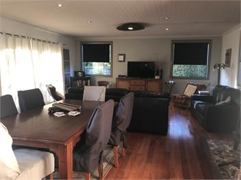 The Cookhouse @ Hannah's Beach - South Westland