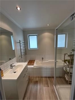 Hosts on the Coast Given Getaway - Whangamata