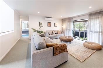 Manaia Magic (Bachcare) - Tairua