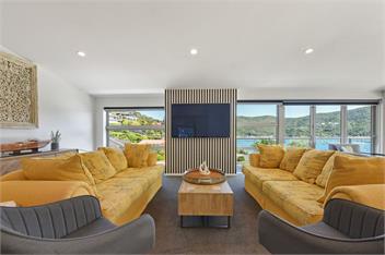 Waikawa Bay View (Bachcare) - Picton