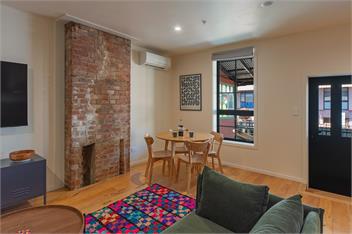 Bridge St. Apartment 2 - Nelson 