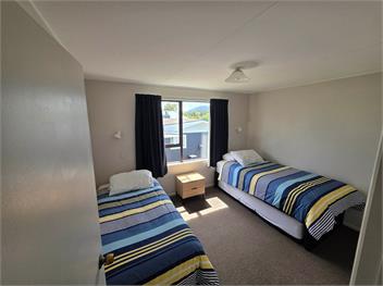 Rainbow Lake House (Bachcare) - Taupo Central