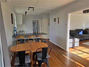 Middleton near the beach -