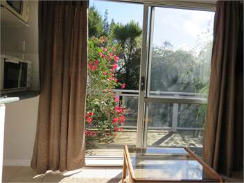 33 Holt Avenue Torbay - Auckland
