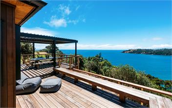 BELLE COVE : Coast and Country - Waiheke Island