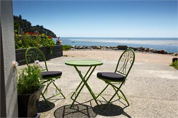 Birdsong Cove - Takaka