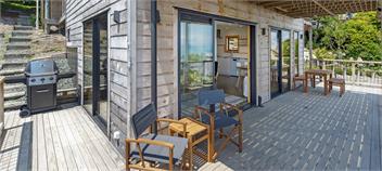 Haulashore Views - Stunning Nelson Waterfront Views! - Nelson
