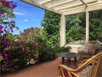 Charming Tasman Farmstay Unit - 7173 Upper Moutere