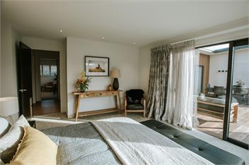 The Heights - Sleeps 8 - Lake & Mountain Views - Wanaka