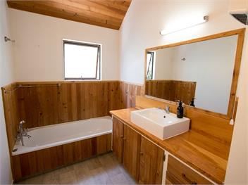 Kanuka House (Bachcare) - Kaiteriteri