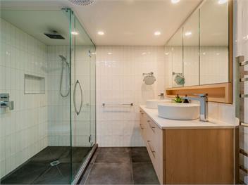 Seaview Serenity (Bachcare) - Whitianga