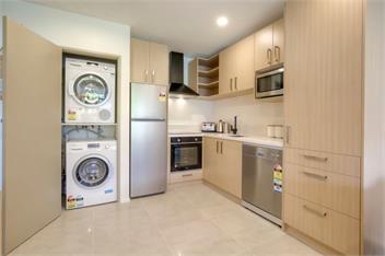 Lake View Villa (Bachcare) - Queenstown