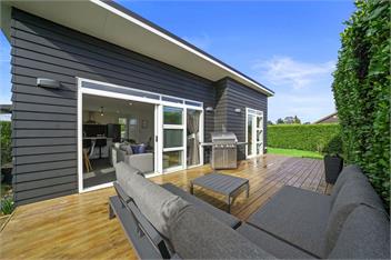 Treasure on Tuscan (Bachcare) - Martinborough