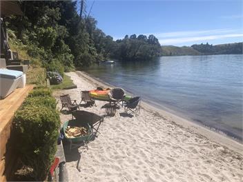 Onepoto Cottage (main house) or add Onepoto 2 for extra guests - Rotorua