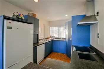 Frankton House (Bachcare) - Queenstown
