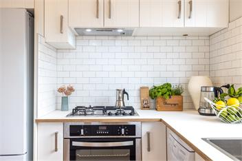 OCEAN BREEZE COTTAGE - Coast & Country - Waiheke Island