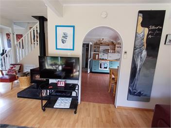 A-Frame. Ideal for families and large groups. - Greytown