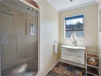 Buffalo Hill (Bachcare) - Whitianga