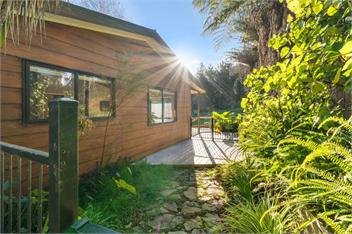 The Wee Bothy (Bachcare) - Onemana