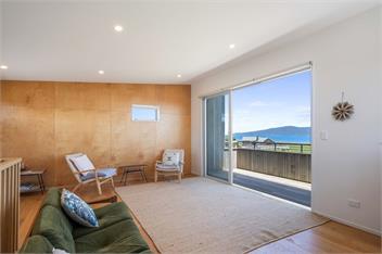 Sunset Over Kapiti (Bachcare) - Waikanae