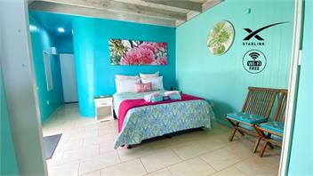 ShineAwayHomes-AC beachside - Rarotonga