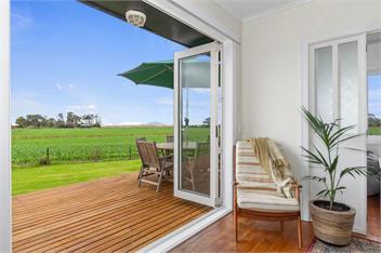 Serene Cove Escape (Bachcare) - Waipu