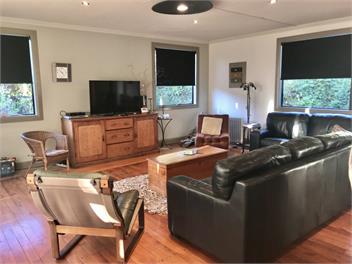 The Cookhouse @ Hannah's Beach - South Westland