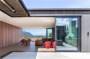 Lochside – Luxury Lakeside living in Kinloch - Taupo