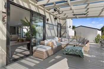 Sun Kissed Pool Villa (Bachcare) - Mangawhai