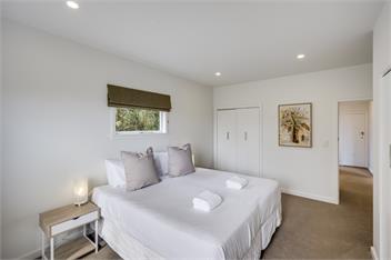 7th Heaven *Spa Pool, Swimming Pool & Close to CBD* - Napier