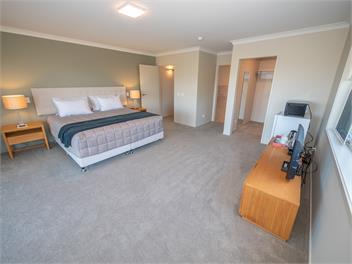 Aurora Studio 1 - Northland