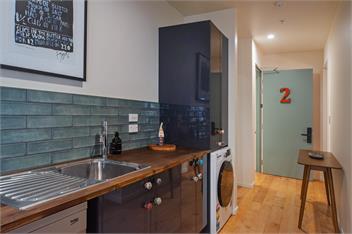 Bridge St. Apartment 2 - Nelson 